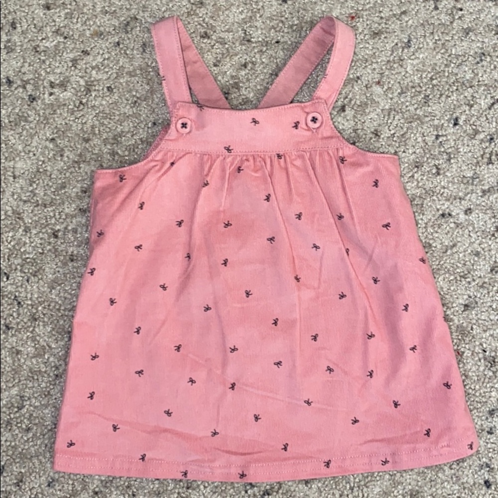 Carters 6 month set - Picture 2 of 8